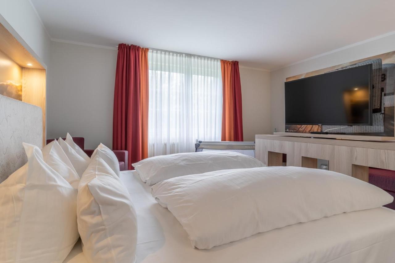 Hotel Garni Koelfhamm ซังคท์ พีเทอร์-ออร์ดิง ภายนอก รูปภาพ