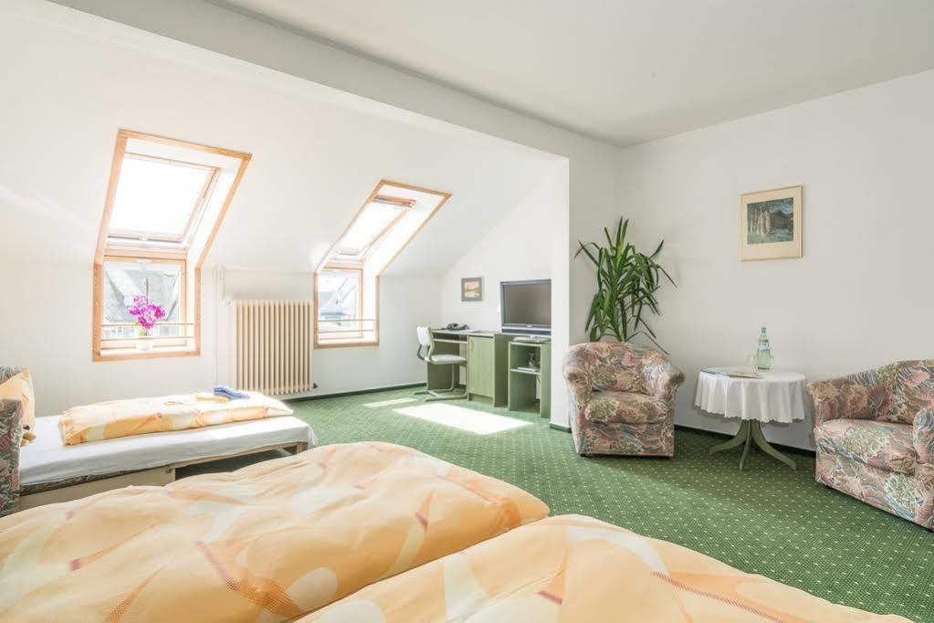 Hotel Garni Koelfhamm ซังคท์ พีเทอร์-ออร์ดิง ภายนอก รูปภาพ