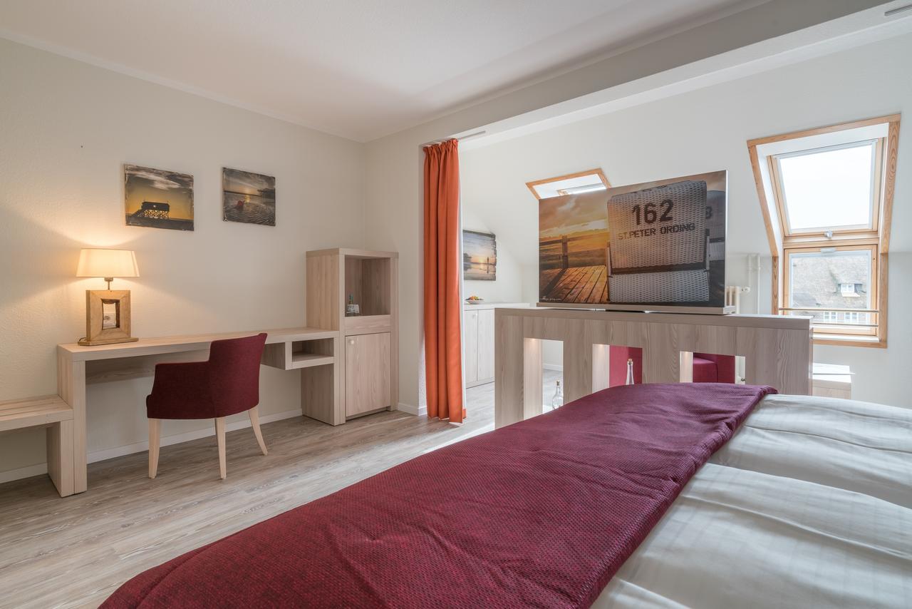 Hotel Garni Koelfhamm ซังคท์ พีเทอร์-ออร์ดิง ภายนอก รูปภาพ