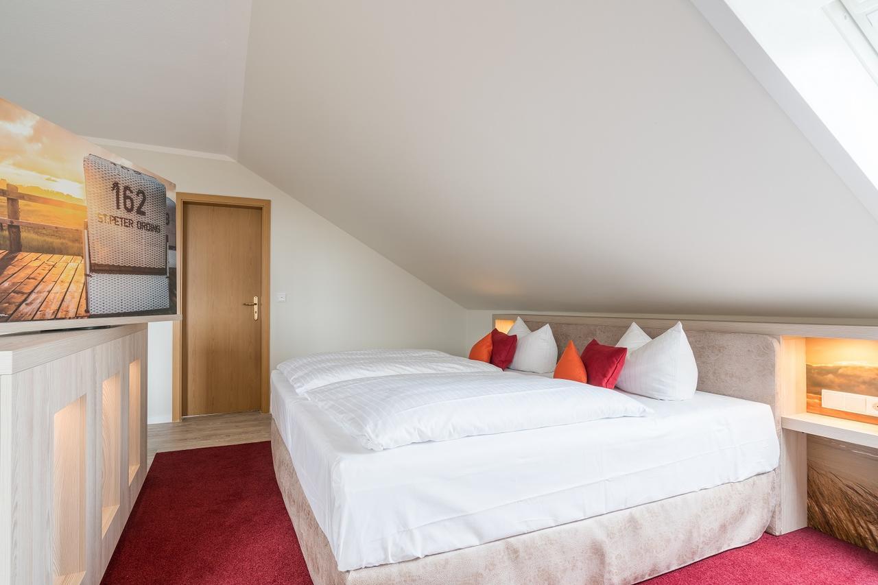 Hotel Garni Koelfhamm ซังคท์ พีเทอร์-ออร์ดิง ภายนอก รูปภาพ